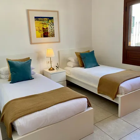 Beachfront Tabaibas Apartment *